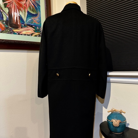 Blk  Fine Wool Vintage 1960s  Mod Style Black Coat w/ Beautiful Gold Buttons - Picture 6 of 16
